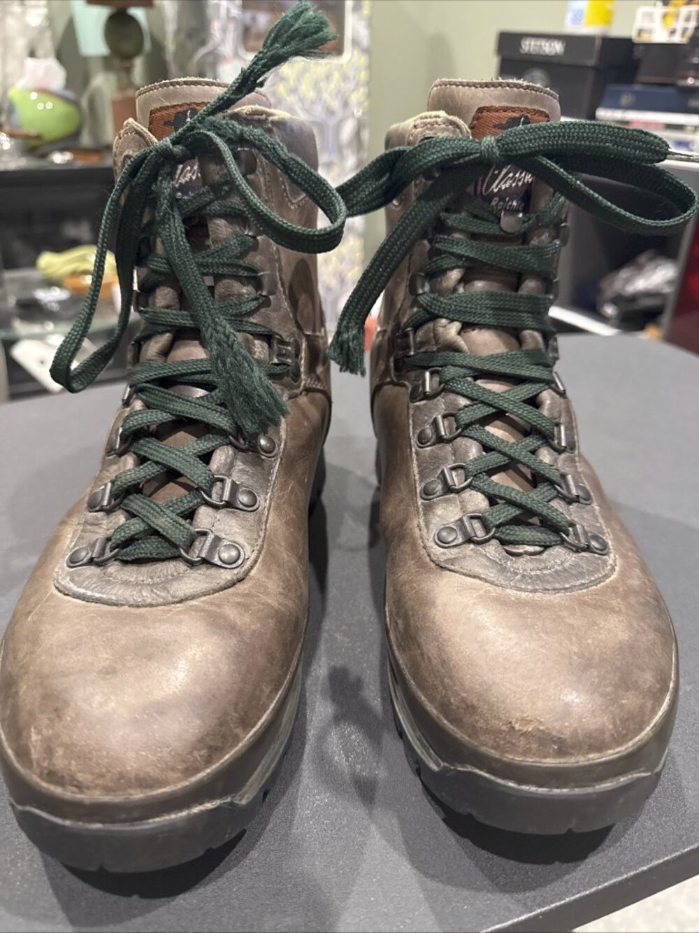 Raichle Hiking Boots Mens 9M Vintage Leather Trail Walking Shoes Switzerland